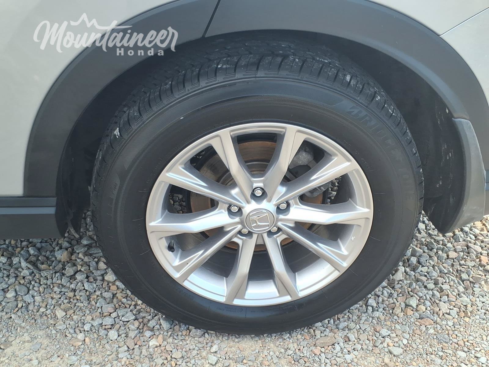 Used 2025 Honda CR-V EX-L image 10
