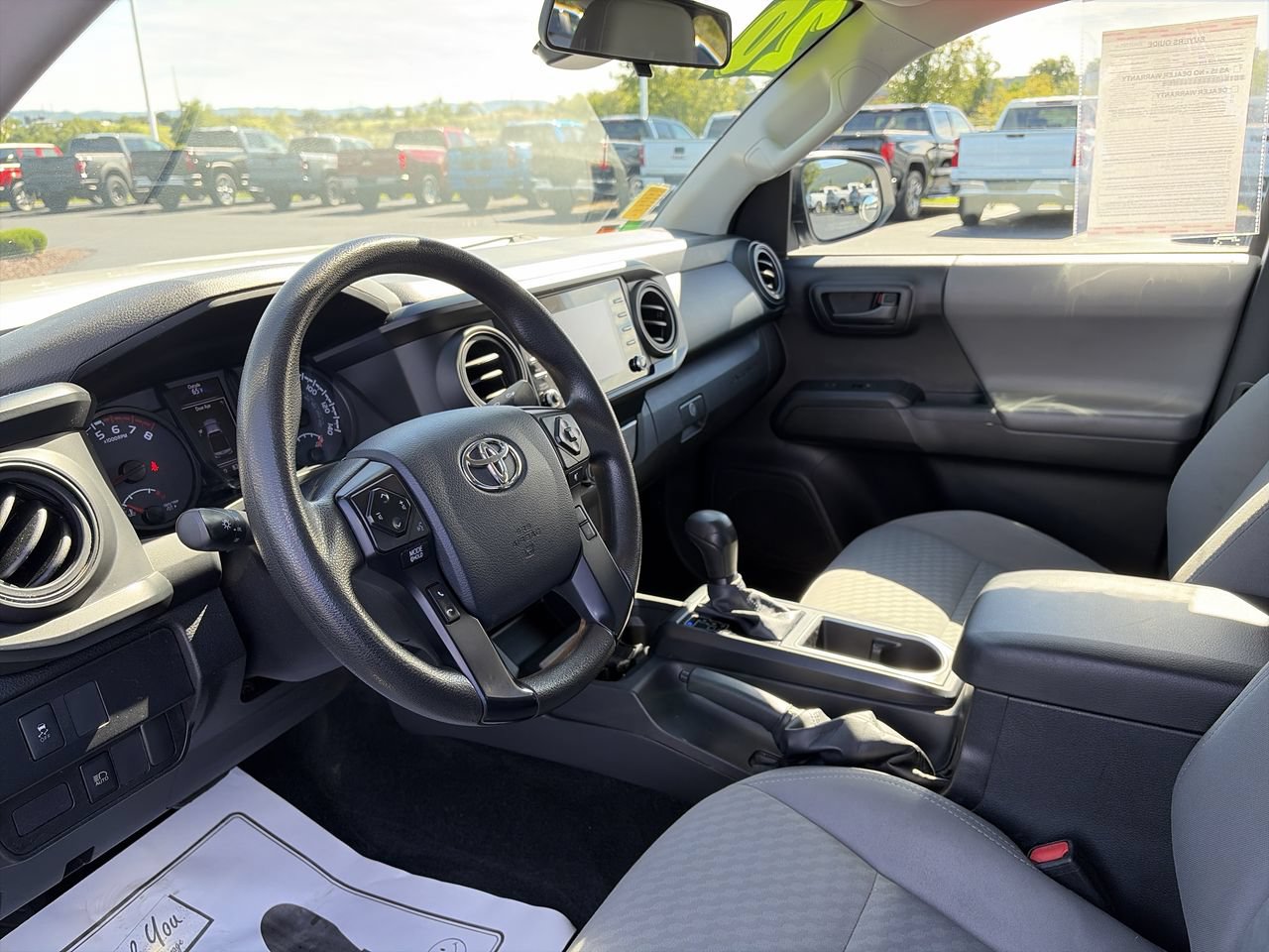 Used 2020 Toyota Tacoma SR AWD/4WD image 23