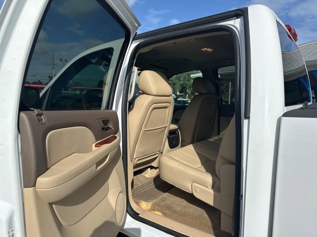 Used 2014 Chevrolet Silverado 2500 LTZ w/ LTZ Plus Package image 80