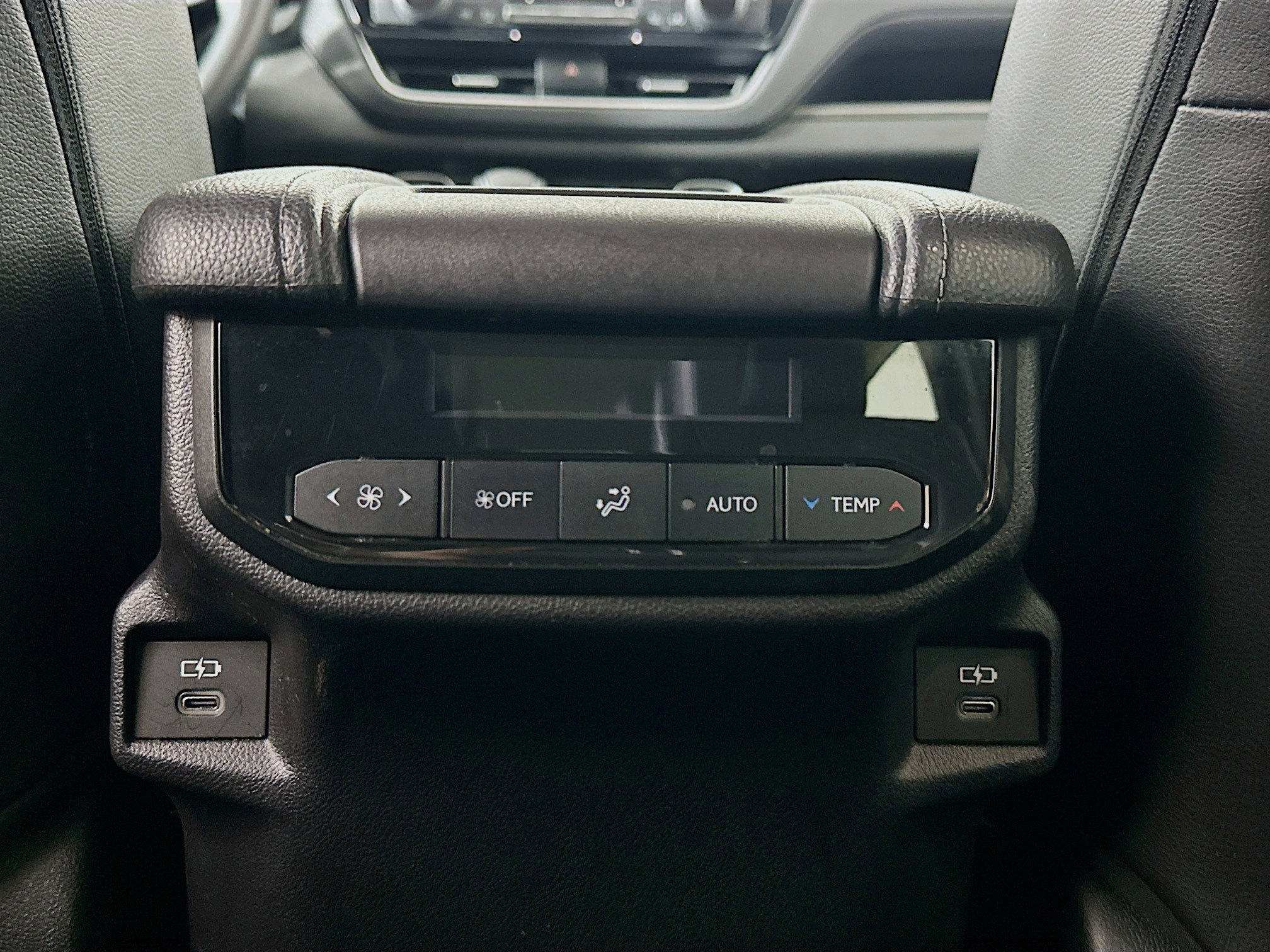 Used 2025 Toyota Grand Highlander XLE image 26