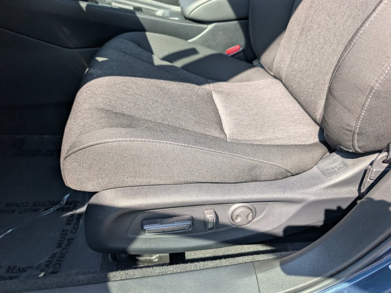 Certified 2025 Honda Accord SE image 20