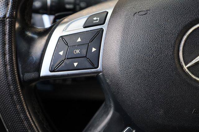 Used 2015 Mercedes-Benz GL 550 4MATIC image 35