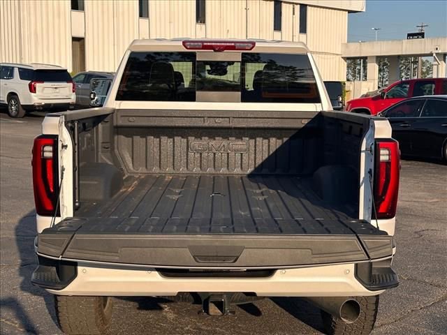 Certified 2025 GMC Sierra 2500 Denali Ultimate AWD/4WD image 28
