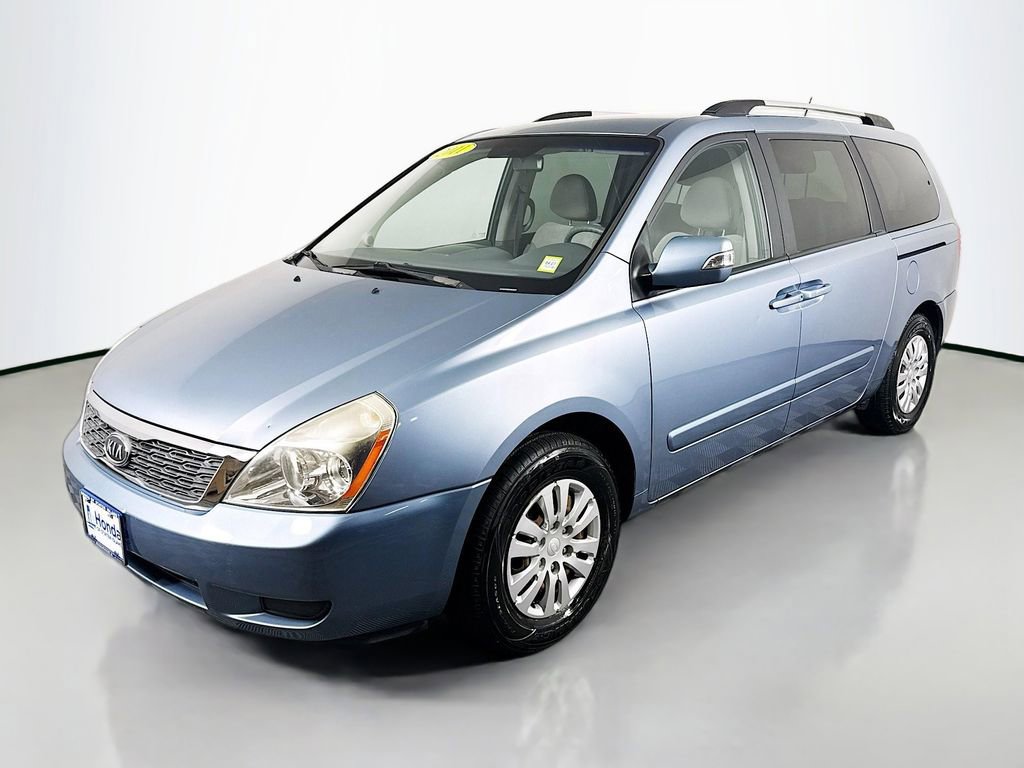 Used 2011 Kia Sedona LX image 2