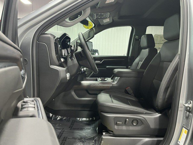 New 2026 GMC Sierra 2500 SLT w/ SLT Premium Package AWD/4WD image 11