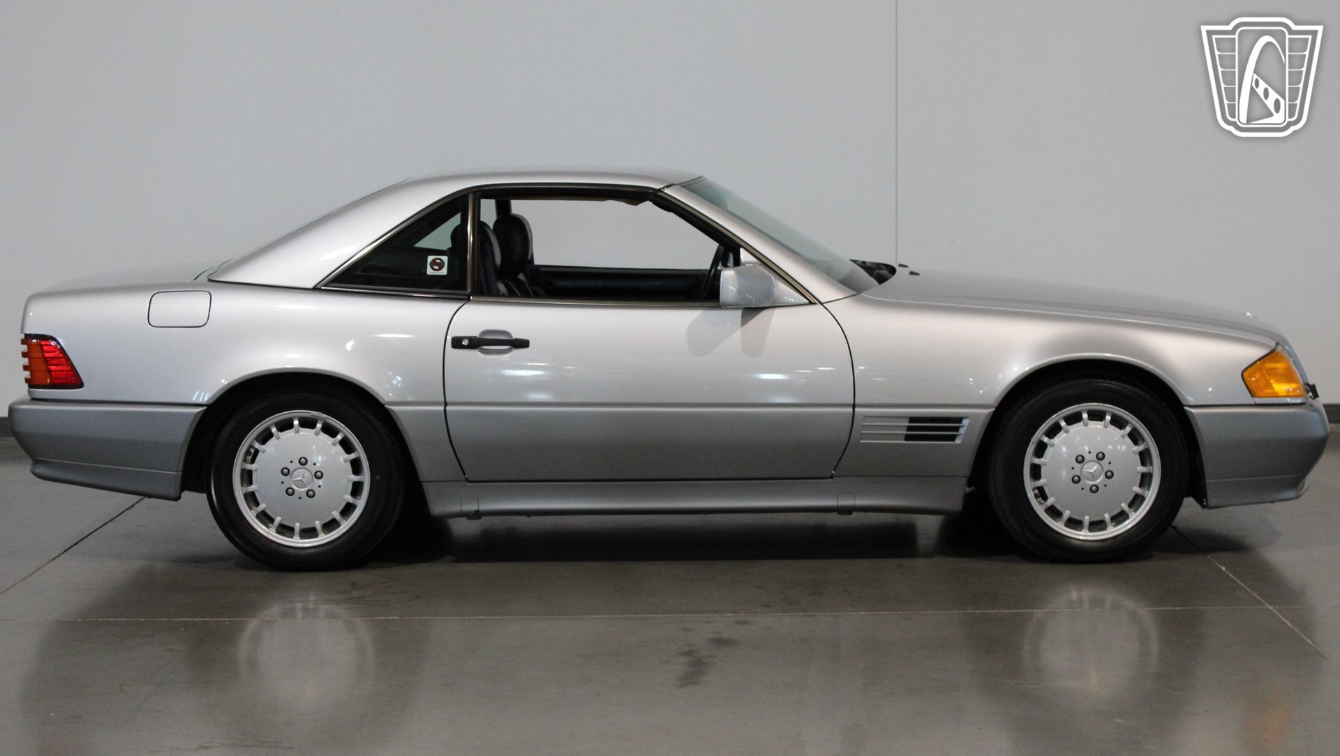 Used 1992 Mercedes-Benz 500 SL image 23