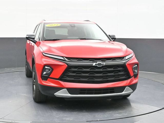 Used 2024 Chevrolet Blazer LT w/ Midnight/Sport Edition FWD image 21
