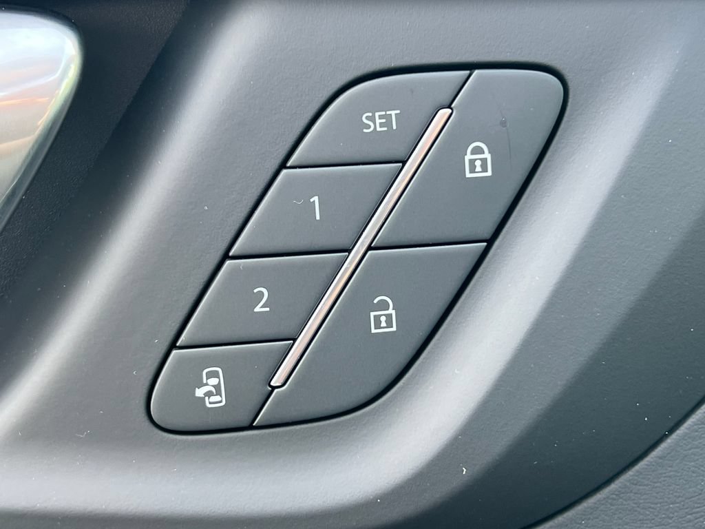New 2026 Buick Enclave Preferred w/ Power Package AWD/4WD image 16