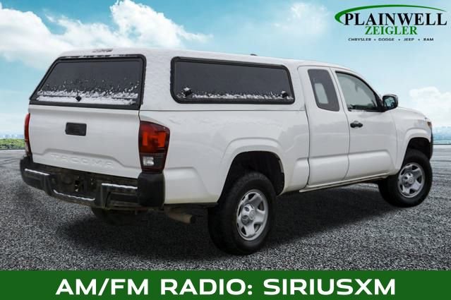 Used 2021 Toyota Tacoma SR image 3