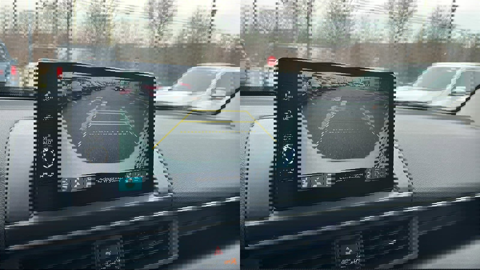 Used 2024 Honda Pilot Touring image 16