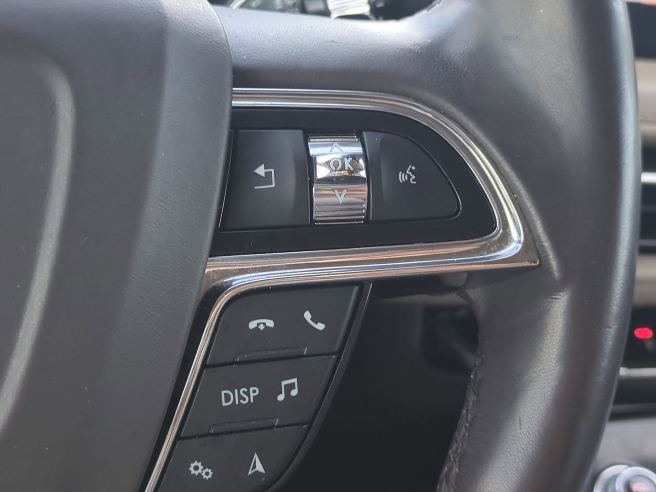 Certified 2023 Lincoln Nautilus Reserve w/ Monochromatic Package image 27