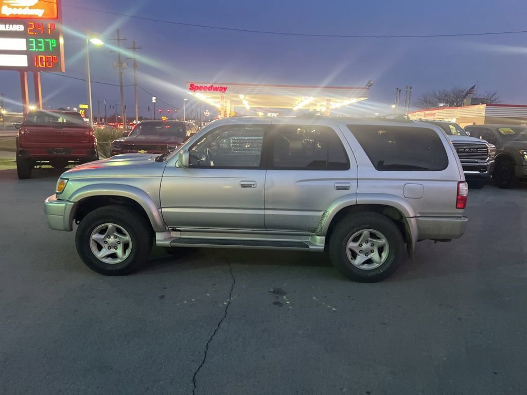 Used 2001 Toyota 4Runner SR5 image 4