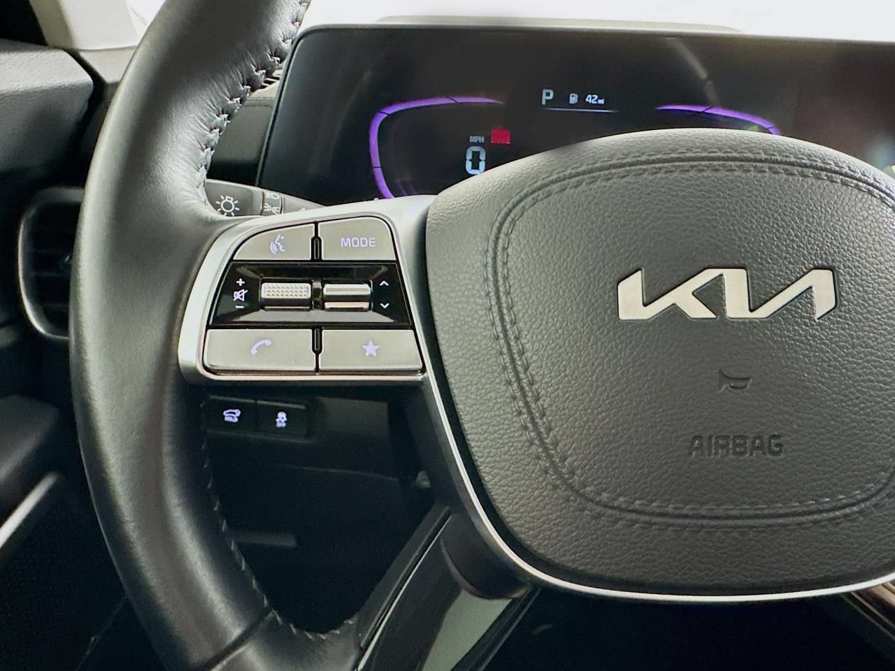 Used 2025 Kia Telluride S AWD/4WD image 50