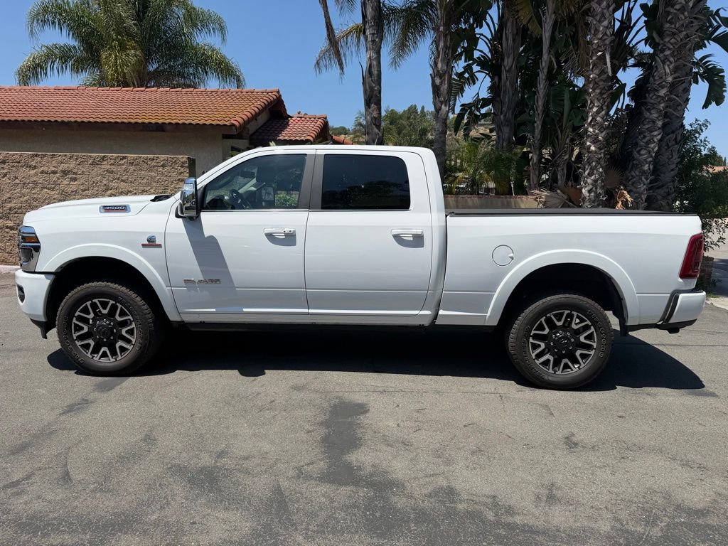 Used 2025 RAM 3500 Longhorn AWD/4WD image 9