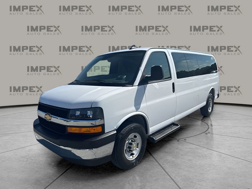 Used 2025 Chevrolet Express 3500 LT w/ LT Preferred Equipment Group