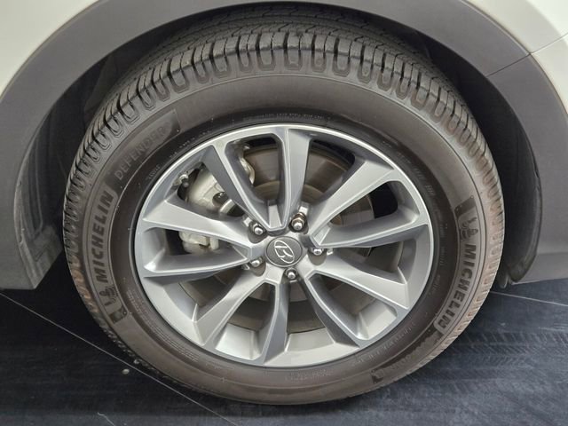 Used 2019 Hyundai Santa Fe XL SE w/ SE Premium Package 02 image 9