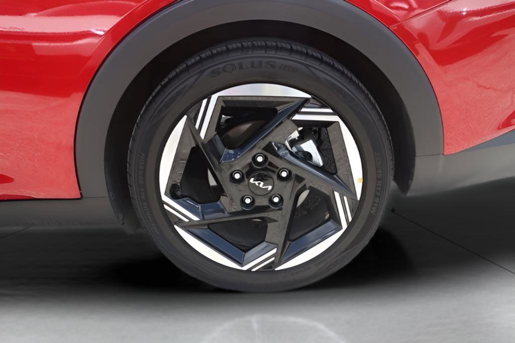 Certified 2025 Kia K4 EX FWD image 27