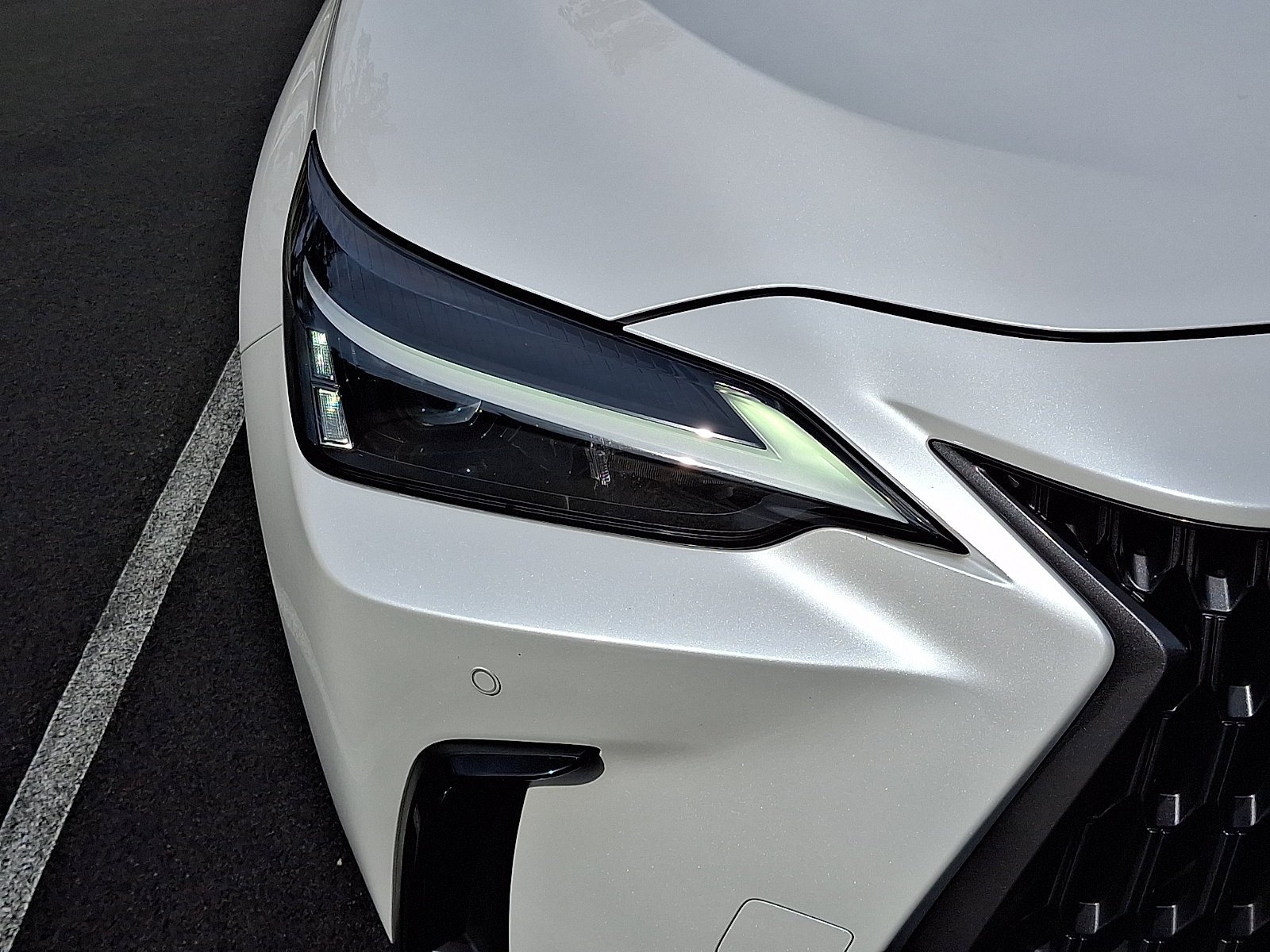 Certified 2024 Lexus NX 350 AWD image 9
