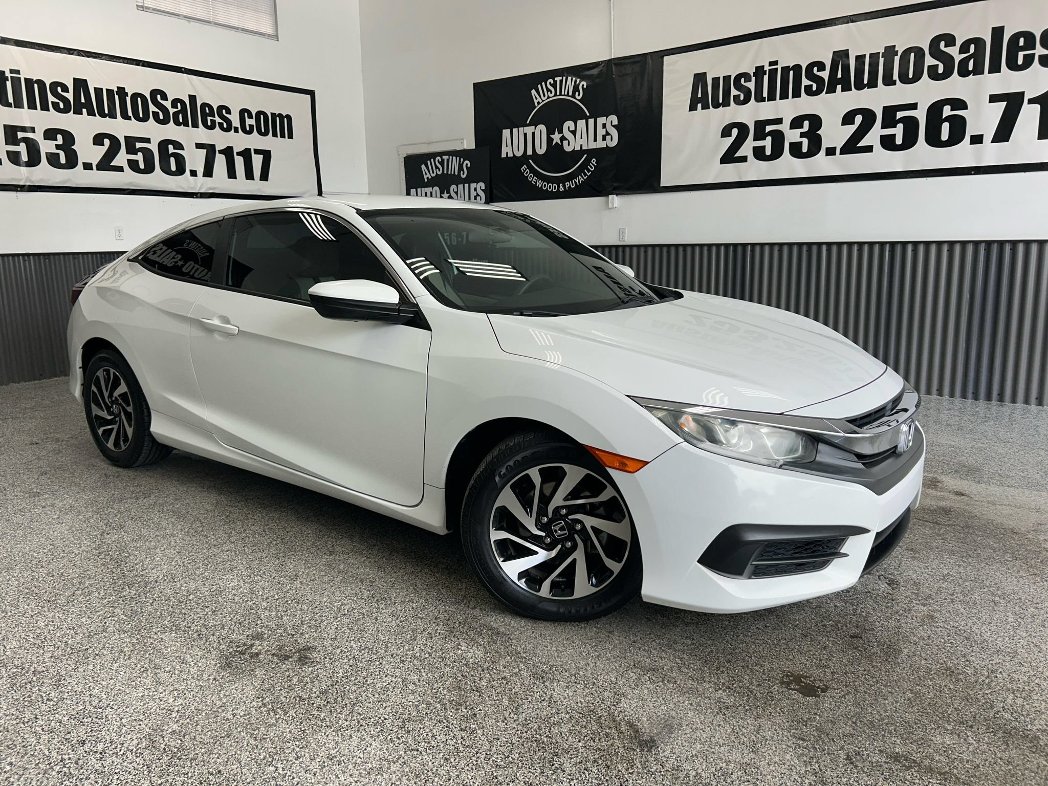 Used 2017 Honda Civic LX image 1