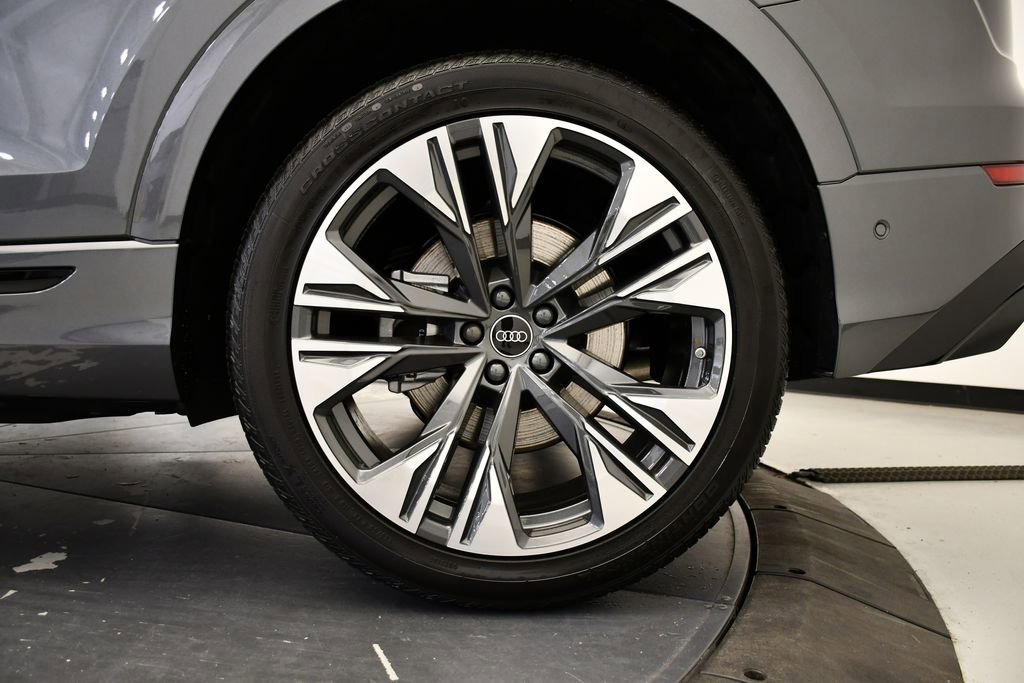 New 2026 Audi Q8 Premium Plus image 14