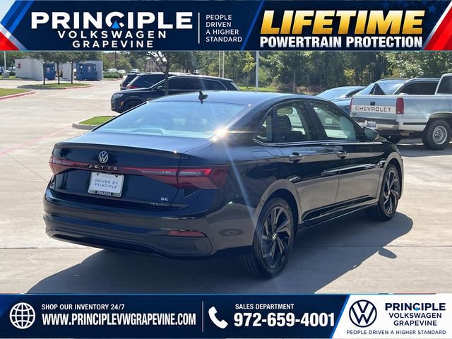 New 2027 Volkswagen Jetta SE FWD image 8