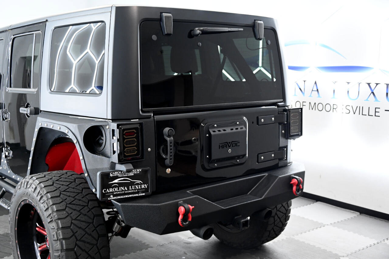 Used 2018 Jeep Wrangler Unlimited Rubicon w/ Cold Weather Group image 13