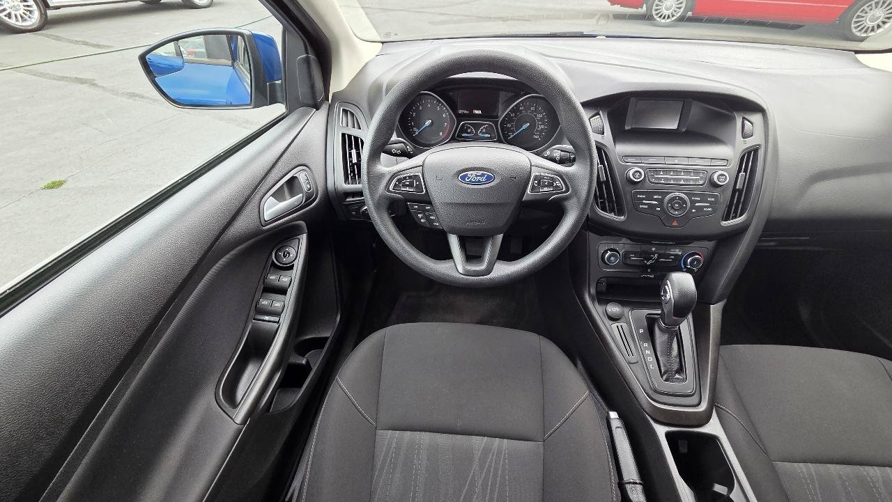 Used 2018 Ford Focus SE FWD image 18