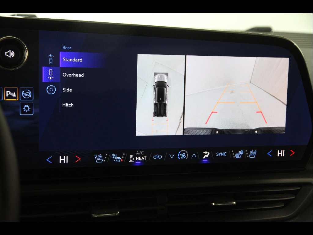 Used 2025 Chevrolet Silverado EV LT image 13