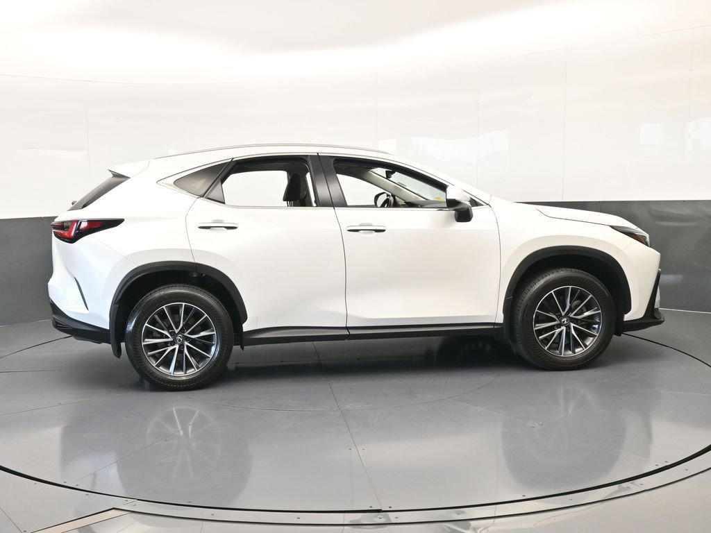 Used 2024 Lexus NX 350 AWD image 7