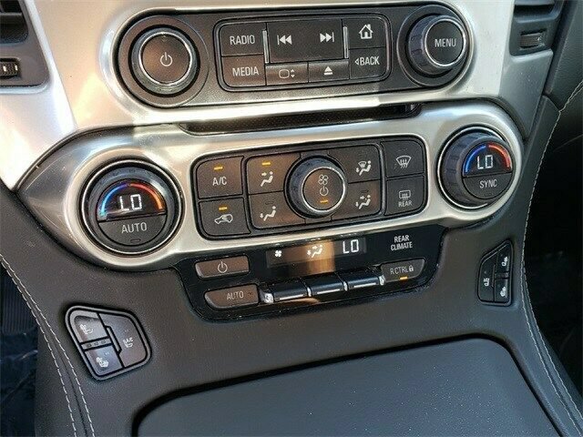 Used 2015 Chevrolet Tahoe LTZ AWD/4WD image 7
