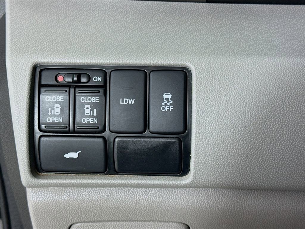 Used 2016 Honda Odyssey EX-L image 11