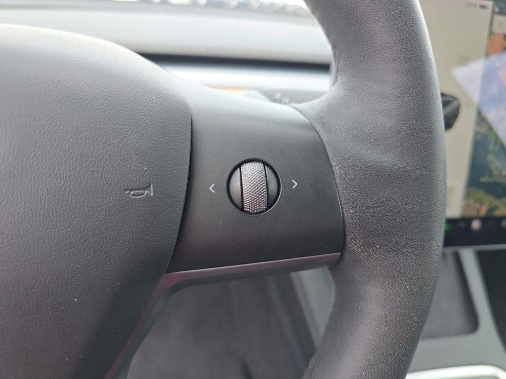 Used 2021 Tesla Model 3 Long Range image 29