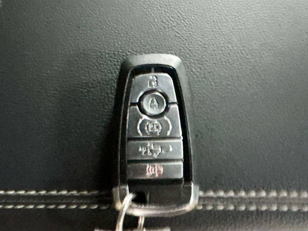 Used 2022 Ford F150 XLT w/ Equipment Group 302A High image 31