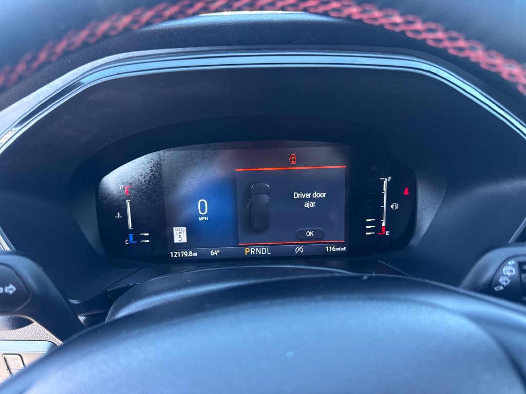 Used 2024 Ford Escape ST-Line w/ Tech Pack #1 AWD/4WD image 40