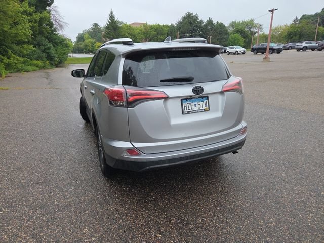 Used 2016 Toyota RAV4 LE AWD/4WD image 9