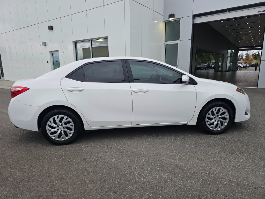 Used 2019 Toyota Corolla LE FWD image 8