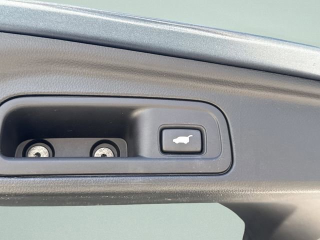 Used 2021 Honda Pilot Touring image 18
