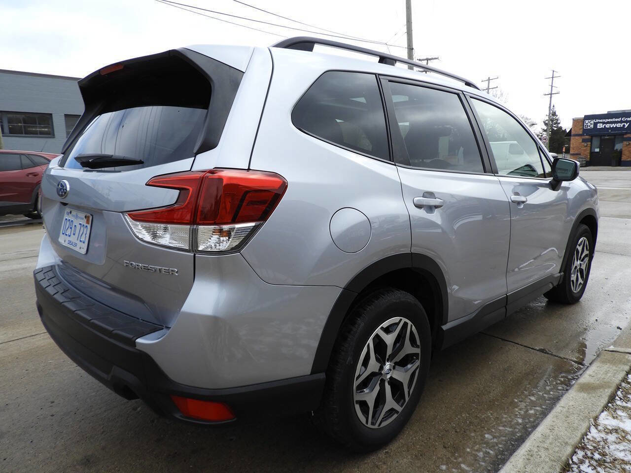 Used 2021 Subaru Forester Premium image 10