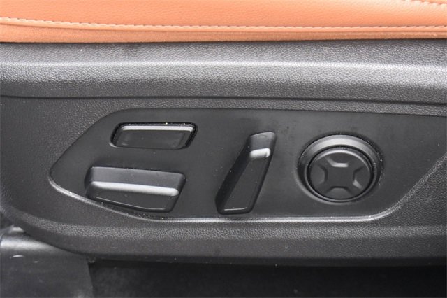 Certified 2022 Kia Sorento SX Prestige w/ Rust Color Package image 27