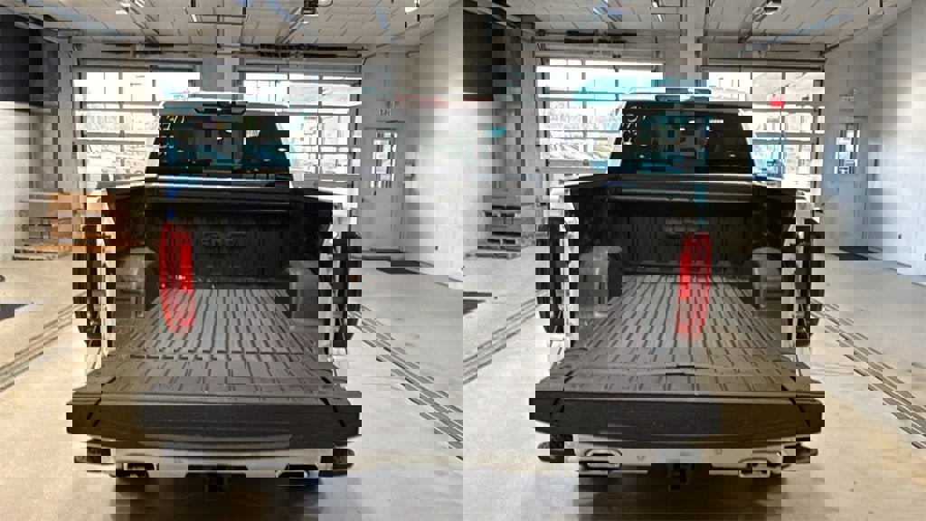 New 2026 GMC Sierra 1500 Denali Ultimate image 17