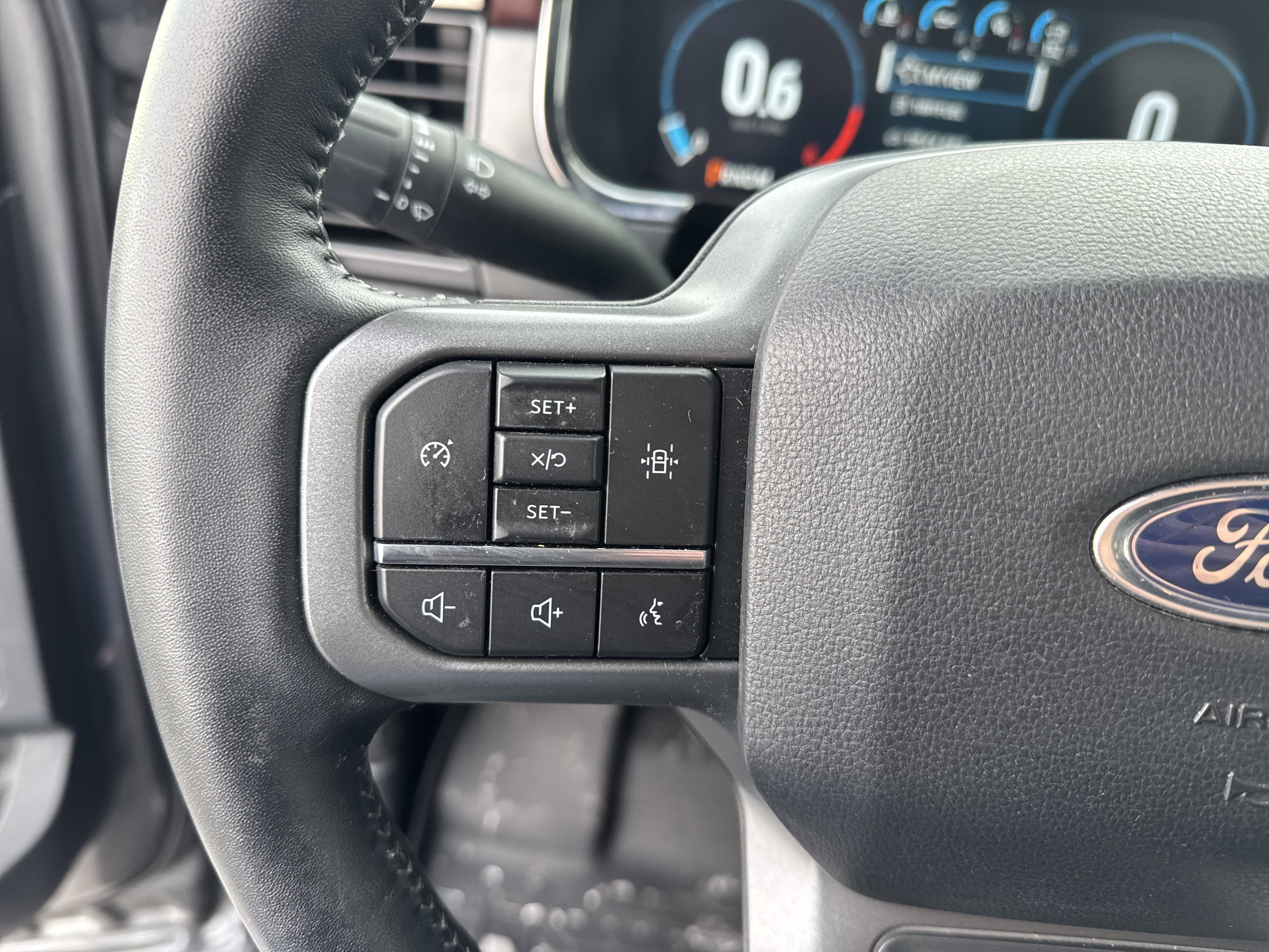 Certified 2022 Ford F150 Lariat w/ Max Trailer Tow Package image 38