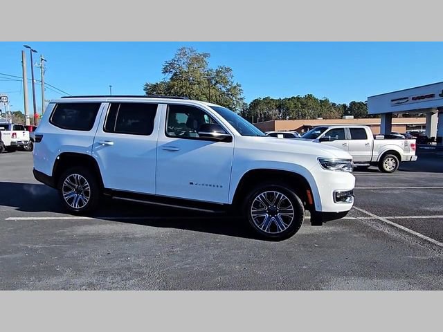 Used 2024 Jeep Wagoneer Series II image 35