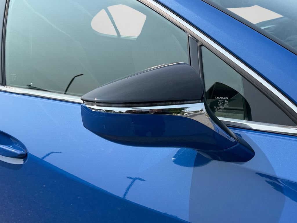 Used 2025 Lexus UX 300h AWD w/ Accessory Package (Z1) image 26