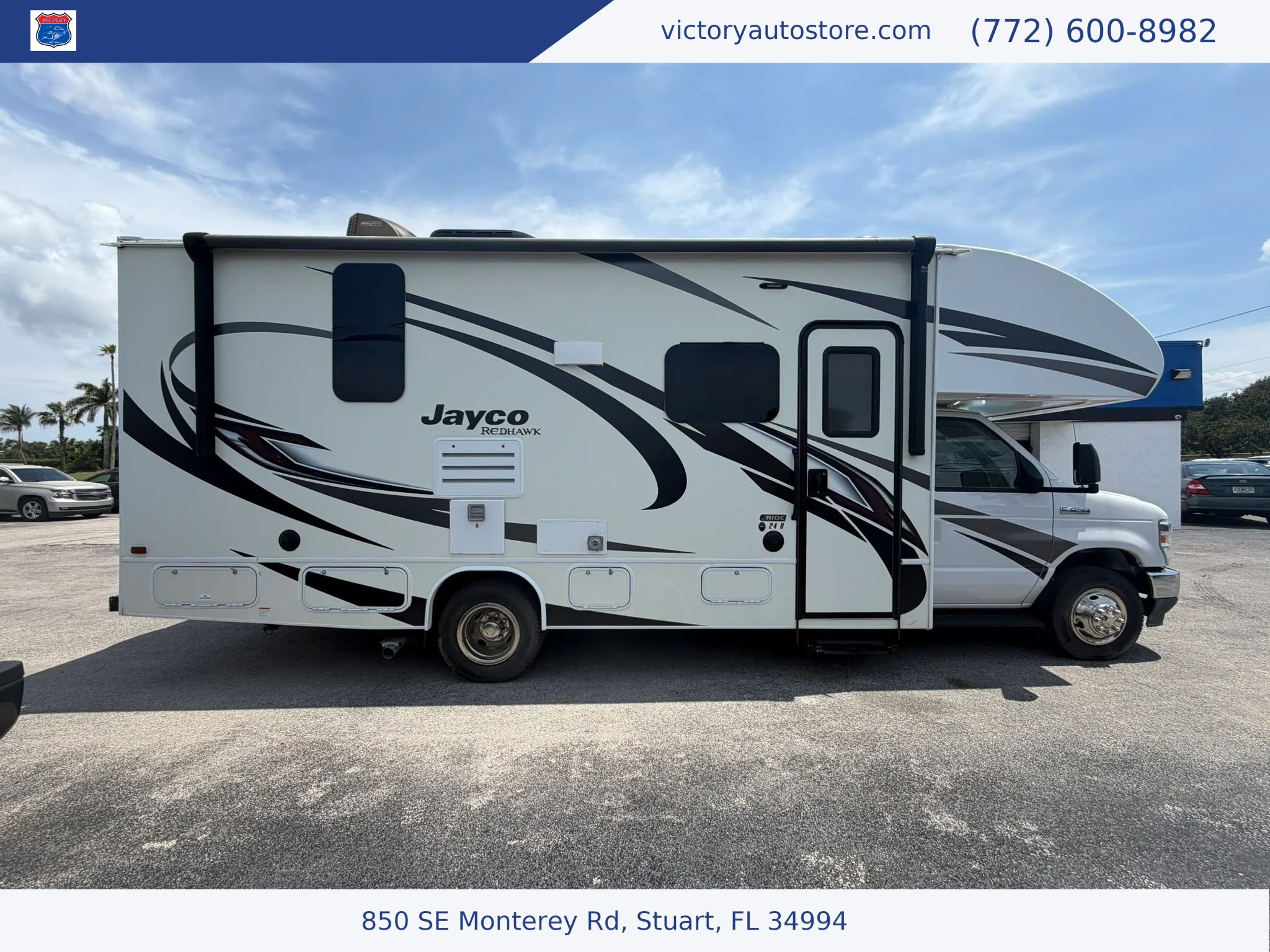 Used 2021 Ford E-450 and Econoline 450 Super Duty w/ Motorhome Prep Package RWD image 2