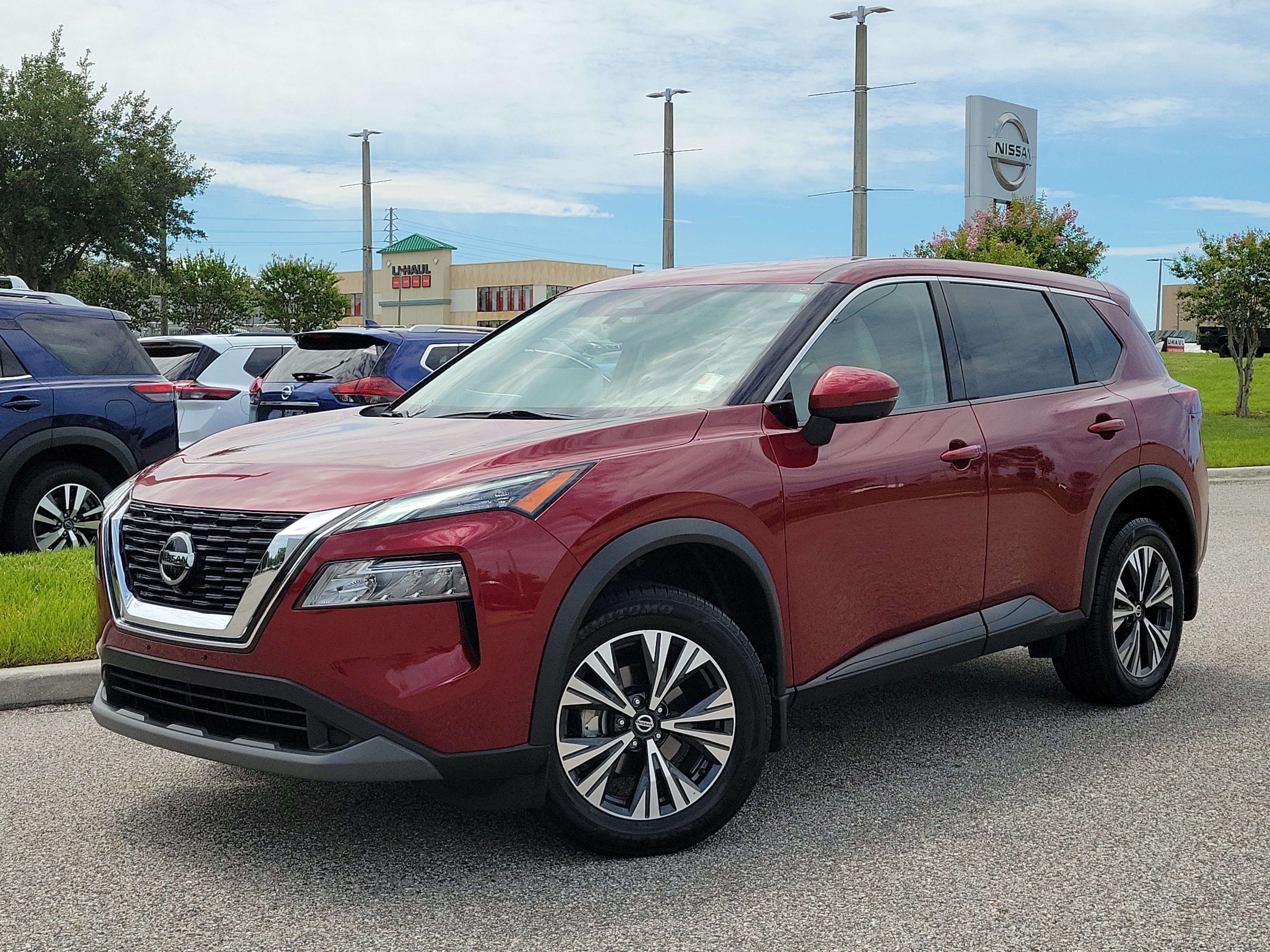 Certified 2021 Nissan Rogue SV FWD image 33