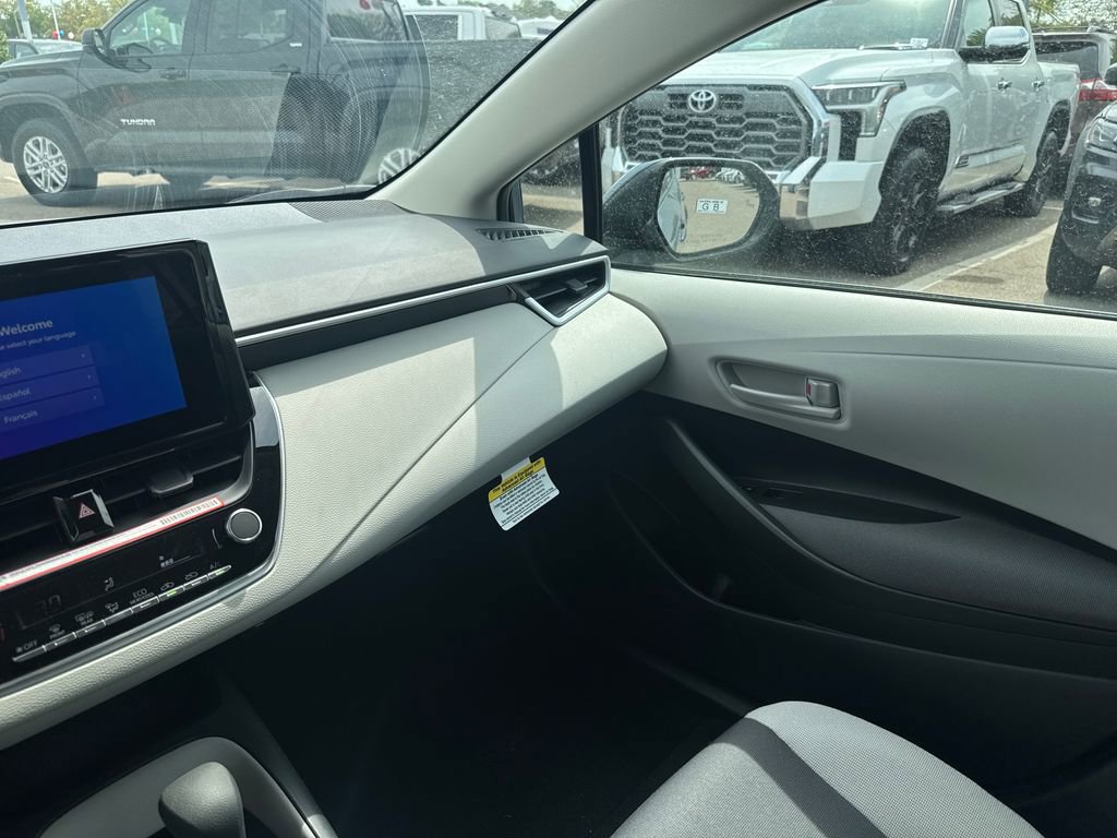 New 2026 Toyota Corolla LE FWD image 31