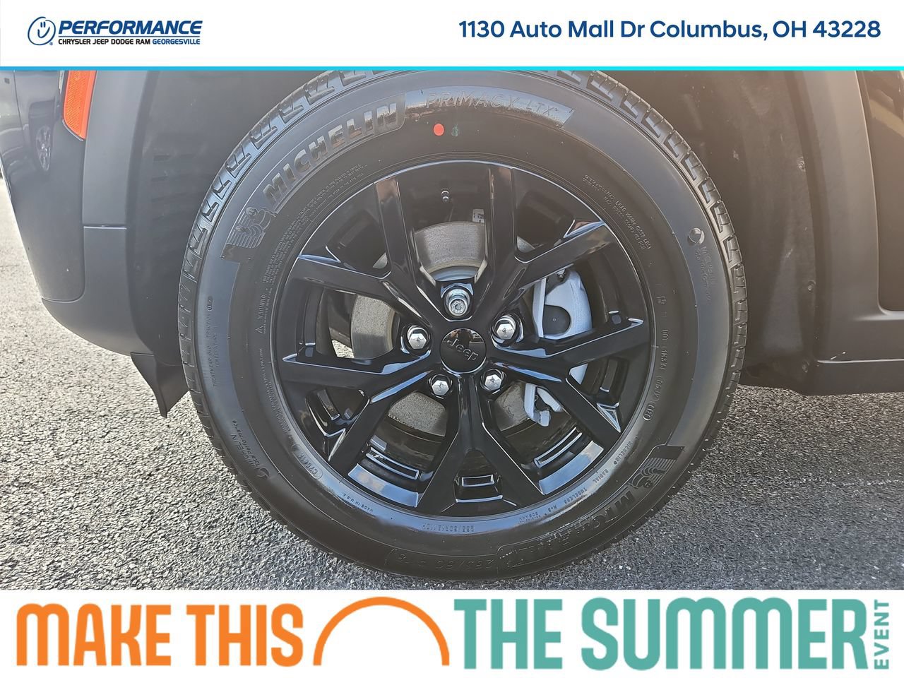 New 2026 Jeep Grand Cherokee Altitude AWD/4WD image 9