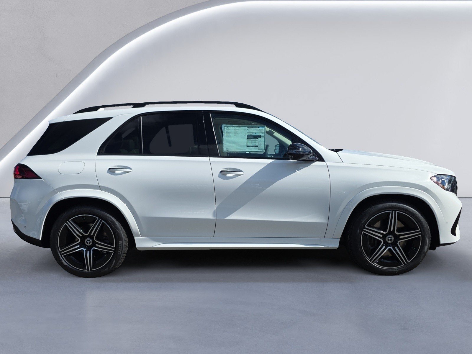New 2027 Mercedes-Benz GLE 450 4MATIC image 3