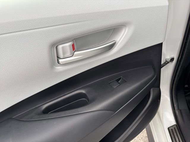 Used 2024 Toyota Corolla SE image 19