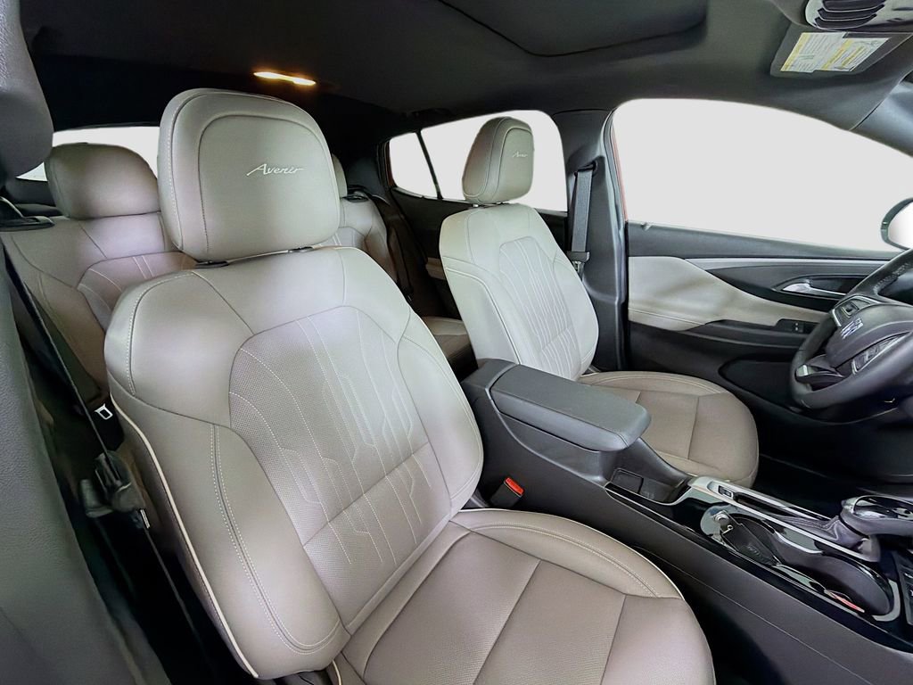 Used 2024 Buick Envista Avenir image 29